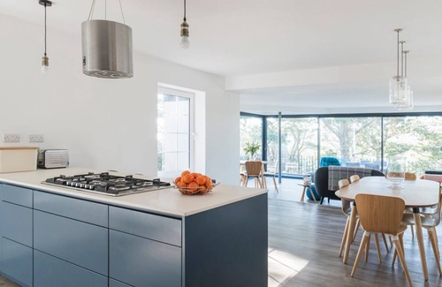 Salcombe Villa | Salcombe Retreat - Seven Bedroom Villa, Sleeps 16