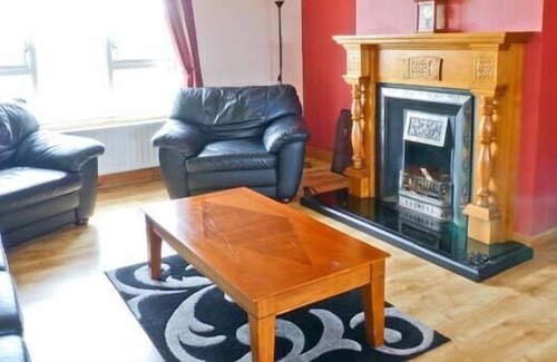 Donegal Cottage | SALLYWOOD HOUSE, pet friendly in Ballybofey, County Donegal