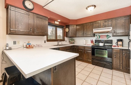 Windcliff Estates House | Salmans Bear Cove Family Vacation At Windcliff 4 Bedroom Home by RedAwning