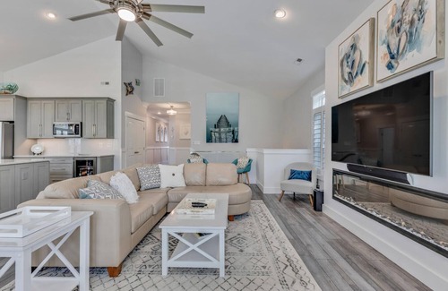 Kure Beach House | Salt Kured Upper - 3 Bedroom Upstairs Suite with access to a Large Backyard with
