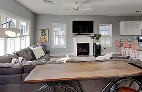 Arundel Cottage | Salt Life A Charming Cottage loaded w/Amenities Inc. Pool