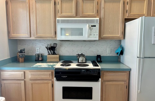 Sunset Beach Condo | Salt Tee Escape @ Sea Trail Resort-Clean Condo With Many Extras Included