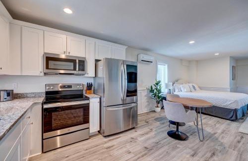 Surf City Apartment | Saltwater 101 1st Floor Barefoot ADA