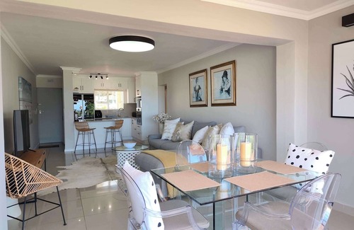 Plettenberg Bay Apartment | Salty Goose | 2BD APT, Sea & Lagoon Views