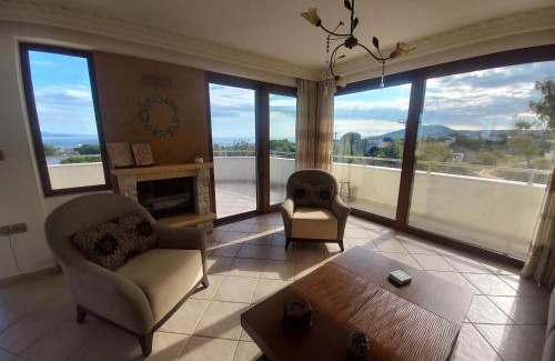 Spata-Artemida Villa | Salty Sea Breeze