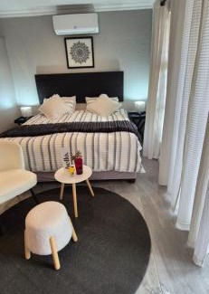 Greater Johannesburg Metropolitan Area Apartment | Salty Soul Studio 70