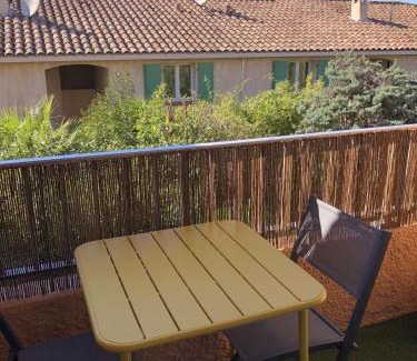 La Madrague Apartment | SAM SUFFY