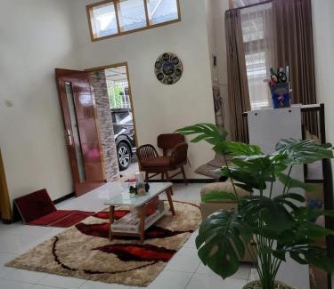 Oro Oro Ombo Villa | SAMARA VILLA