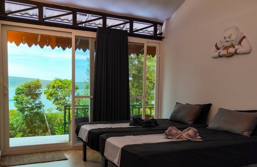 Koh Rong Sanloem Hotel | Samloem Laguna Resort