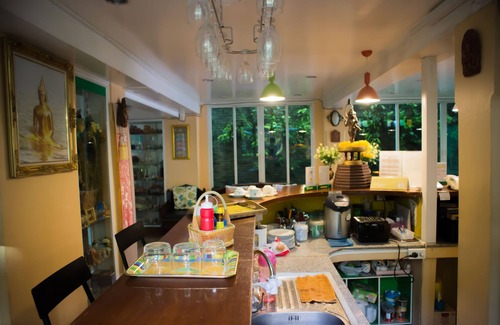 Wat Sam Phraya Hotel | SamSenSam Place