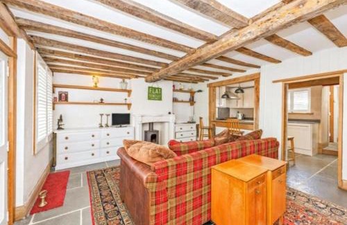 Huntingdon Apartment | Samuel Pepys Cottage