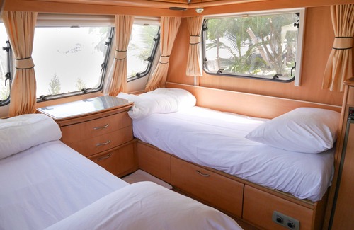 Thong Krut Hotel | Samui Caravans Beach Camp