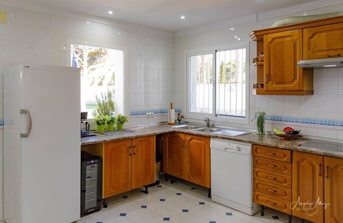 San Andres Golf Villa | San Andres Golf, - 5 bed 5 bath - beach 8 minutes