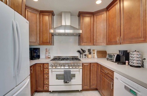 Bay Park House | San Diego Home: Private Outdoor Pool & Game Room!