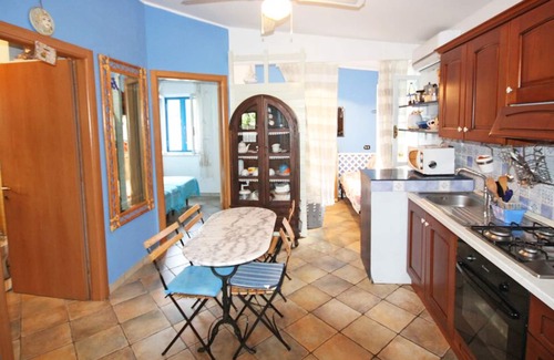 Latina Lido House | San Felice Circeo: detached 2 - super comfortable just 100 meters from the sea