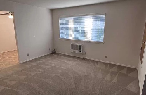 Central Sacramento Apartment | San Francisco 3