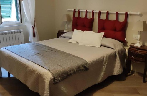 Carignano Apartment | San Giacomo home