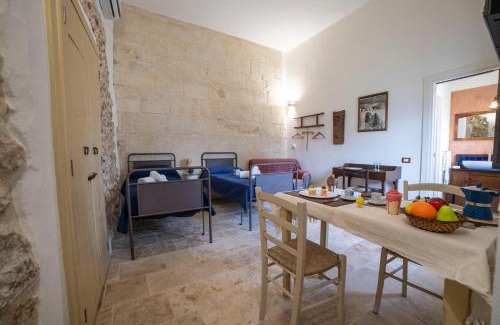 Martano Apartment | San Giorgio boutique apartment with airco - Happy Rentals