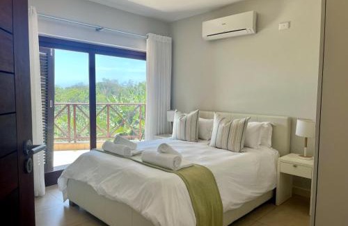 Trafalgar Villa | San Lameer Villa 1603 - 5 bedroom Luxury - 10 pax - San Lameer Rental Agency