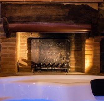 Castiglion Fiorentino House | San Lazzo Luxury Room - ROOM & PERSONAL SPA