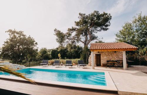 Babici Villa | San Lorenzo by Briskva