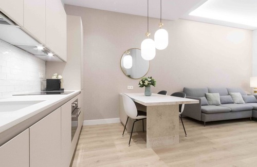 San Sebastian Centro Apartment | San Martin - The Rentals Collection