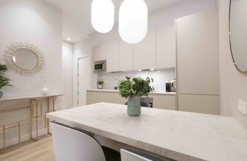 San Sebastian Centro Apartment | San Martin - The Rentals Collection