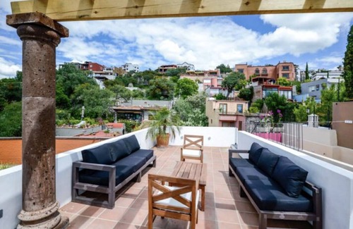 Downtown Queretaro House | San Miguel de Allende big historical modern house 5 min. from downtown