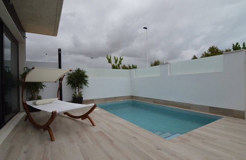 Los Imbernones House | San Pedro Family Getaway