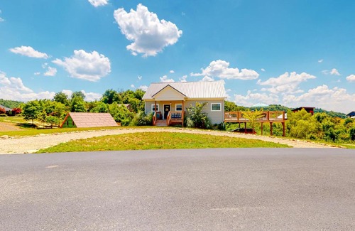 Sevierville House | Sanctuary Shores