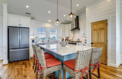 Duck House | Sanctuary - Soundfront Beauty with Private Pier and beach 300 feet away!