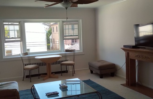 Long Beach Apartment | Sand, Surf & Sea Long Beach Getaway 1000' from Ocean/Boardwalk; 6 blocks to LIRR
