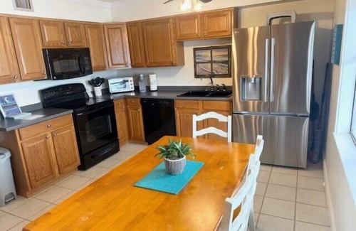 Navarre Beach House | Sandcastle #7- w/pool, 2 min to beach, pup friendly!