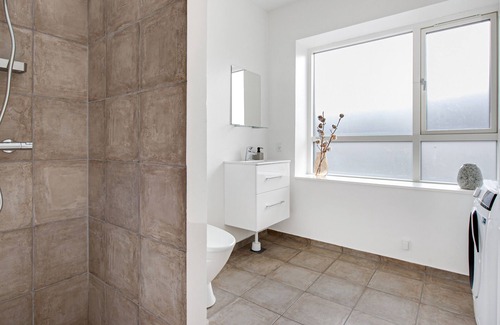 Roskilde Apartment | Sanders Fjord 1 - Nice 1-bdr Apt Near Cathedral