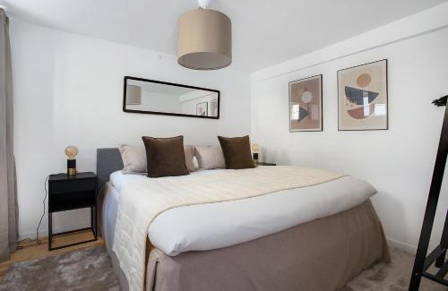 Copenhagen City Centre Apartment | Sanders Regent - Lovely Two-Bedroom Apartment Near Central Square