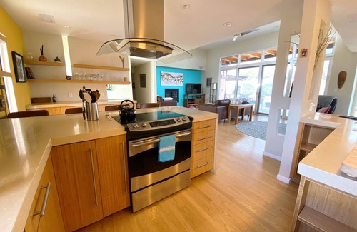 Sandia Heights South House | Sandia Foothills Sanctuary with Unparalleled Mountain Views