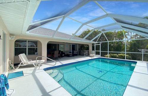 Pine Valley Villa | Sandpiper, full refund*, heated pool, sleeps 8