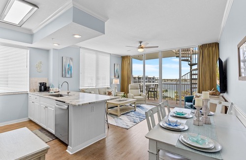 Destin Condo | Sandpiper PH-08 ~ Destin West End-Unit Penthouse ~ Lazy River ~ Amazing Views ~ Rooftop Grill
