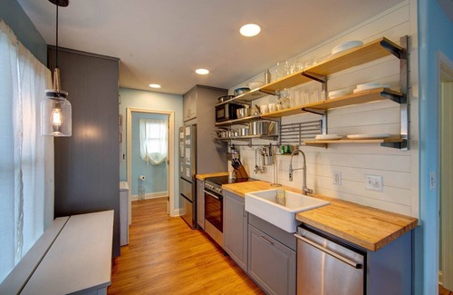 Ocracoke Condo | Sandpiper's Nest: Within walking distance of the harbor, shops and restaurants.
