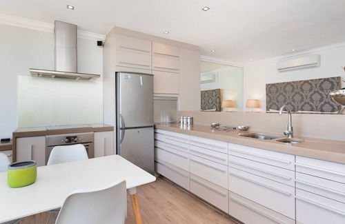 Mouille Point Apartment | Sandringham 45 - Studio Apartment, Sleeps 2