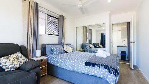 Sandstone Point House | Sandstone Point Cove Studio