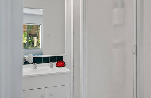 Coopers Beach House | SANDY BEACH HOUSE - COOPERS BEACH HOLIDAY HOME in Coopers Beach