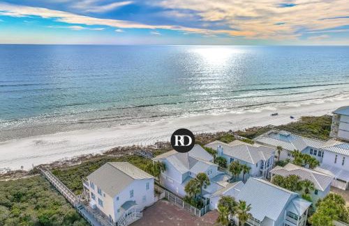 Seashore Village House | Sandy Boardwalk
