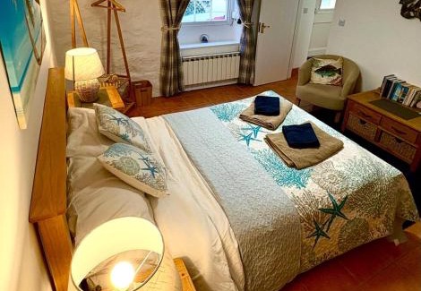 Gorey Apartment | Sandy Cove