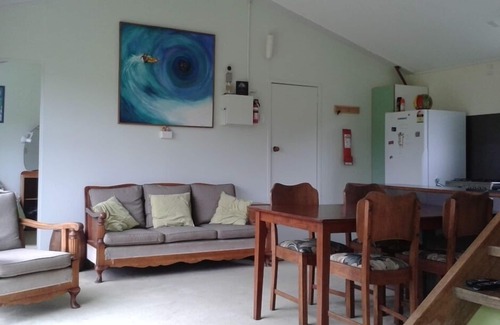 Matapouri House | SANDY BAY - Sublime beachside