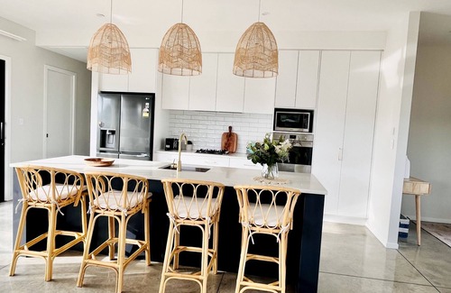 Waihi Beach House | Sandy Palms - Home Away From Home