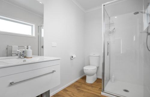 Waihi Beach House | Sandy Serenity
