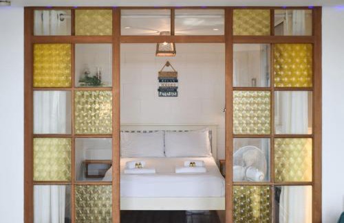 South Hayling Apartment | Sandy Shores - Beachfront Apartment - Sleeps 3