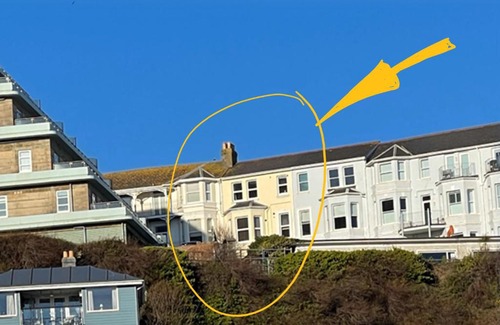 Ventnor Apartment | Sandy Toes - awesome beach view and access