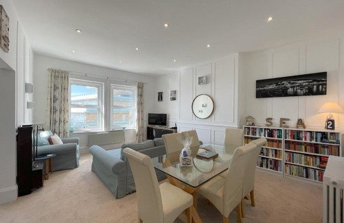 Ventnor Apartment | Sandy Toes - awesome beach view and access